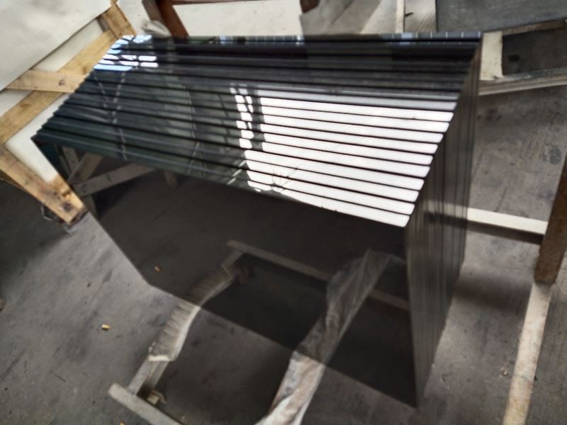 Black granite flooring tiles for extrior