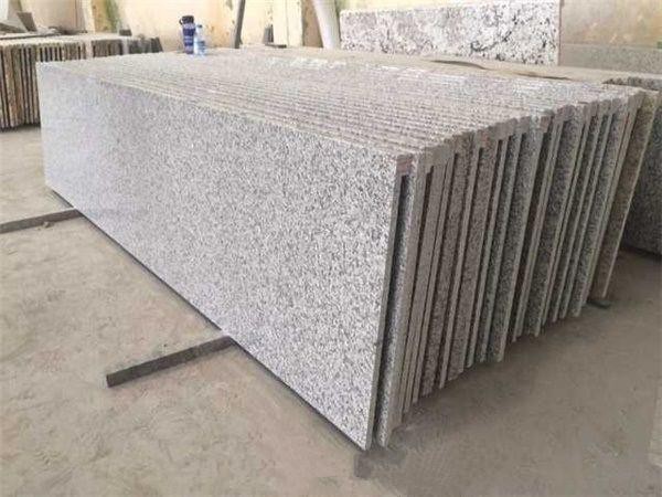 Bancadas de granito cinza