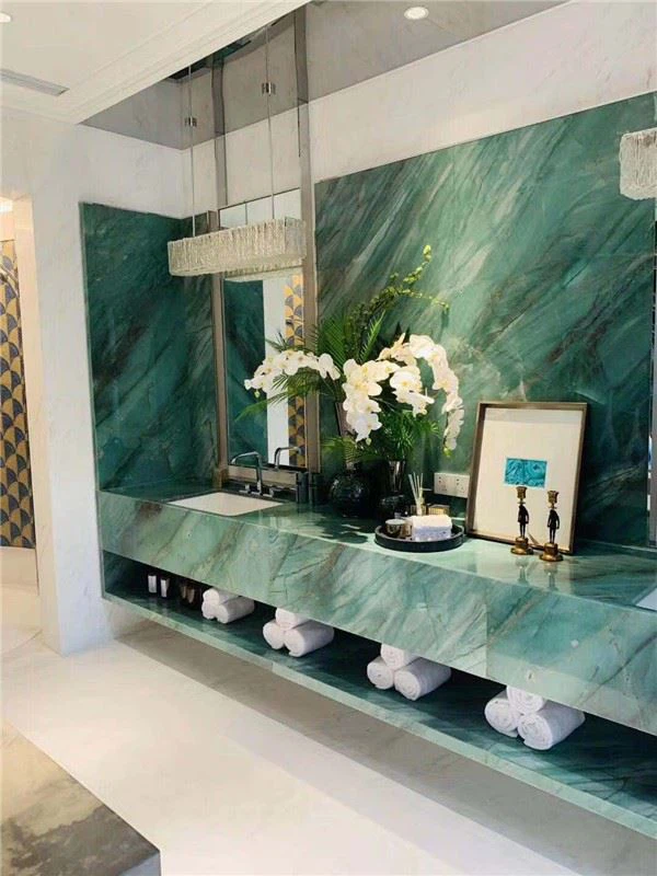Emerald Green Quartzite
