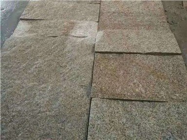 Parede de Pedra Amarela