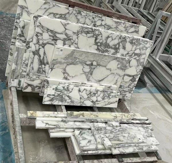 Arabescato Marble tiles