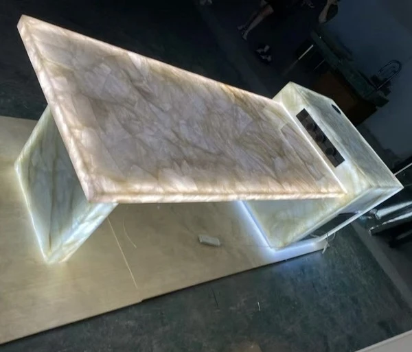 White Onyx  Counter